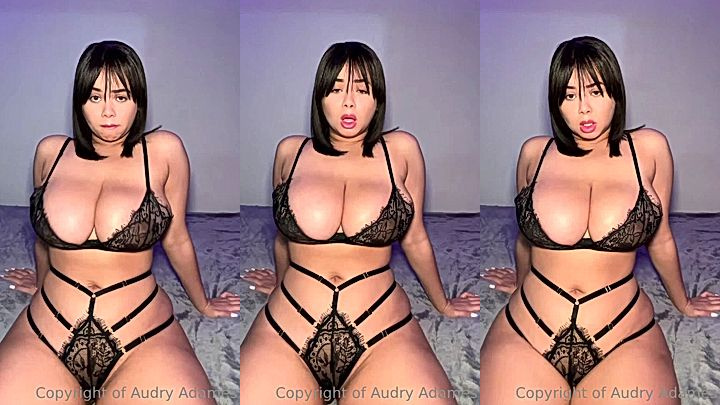 Teasing Big Boobs Dominican Girl leaked video
