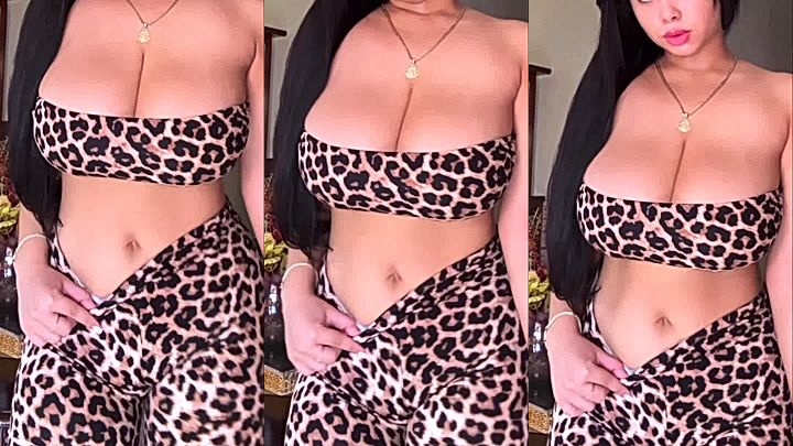 Big Boobs girl teased clip leak