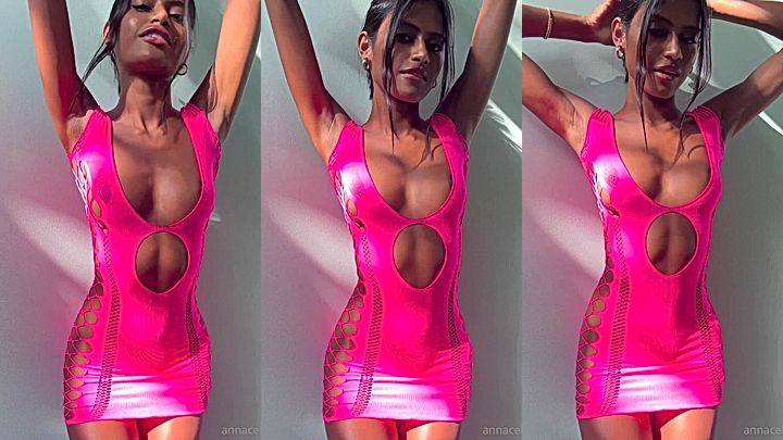 Anna Celeste small tits leaks clip