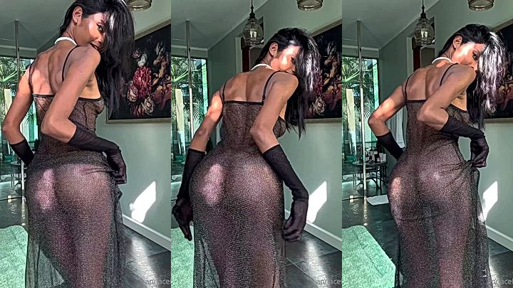 Anna Celeste showing her ass leaked onlyfans clip